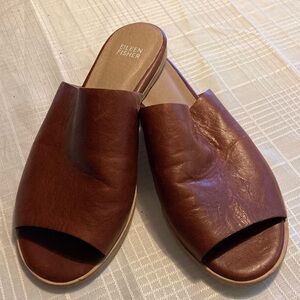 Eileen Fisher slides, rich caramel color.  Sz 9.5 Very good pre owned condition.